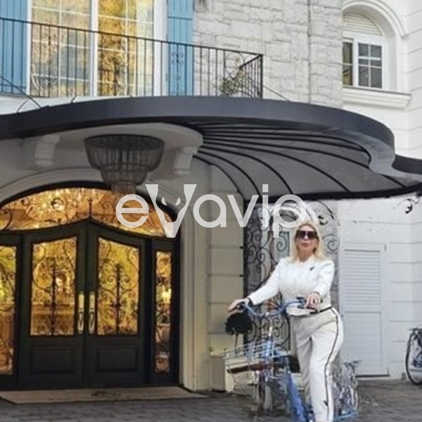 70 - La Contessa Cristiane