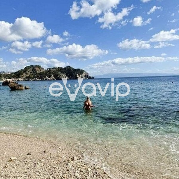 4 - La Contessa Cristiane