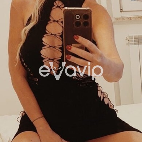 2 - Hostess Italiana