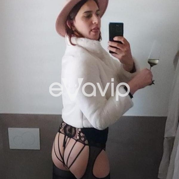 2 - MistressSophie