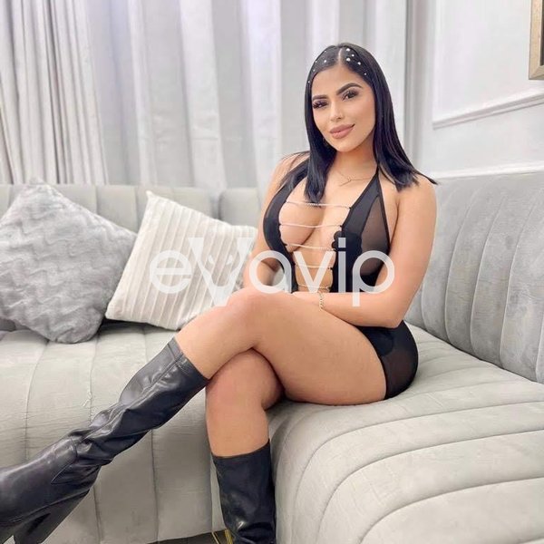 10 - Stefany