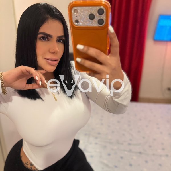 2 - Stefany