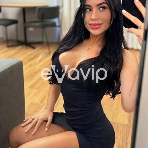 8 - LauraProsperosa